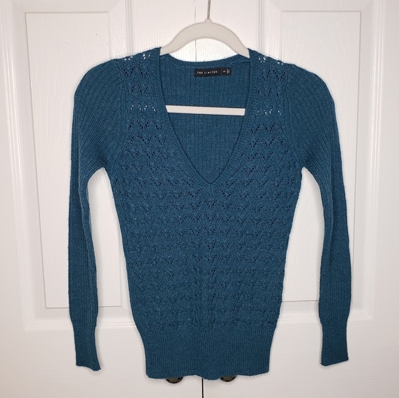 The Limited Sweater XS V-Neck Wool Blend Chevron Knit Classic Librarian Academia - Picture 8 of 8